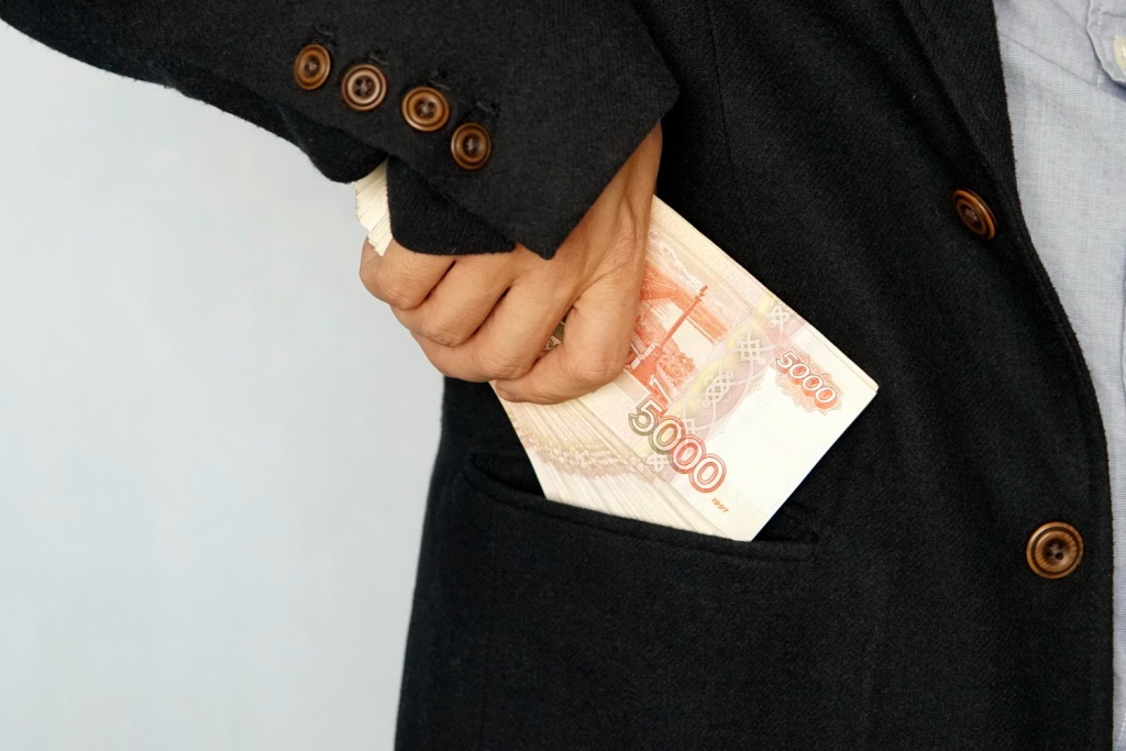 Coleman Group: 90% работодателей России пересмотрели зарплаты сотрудников