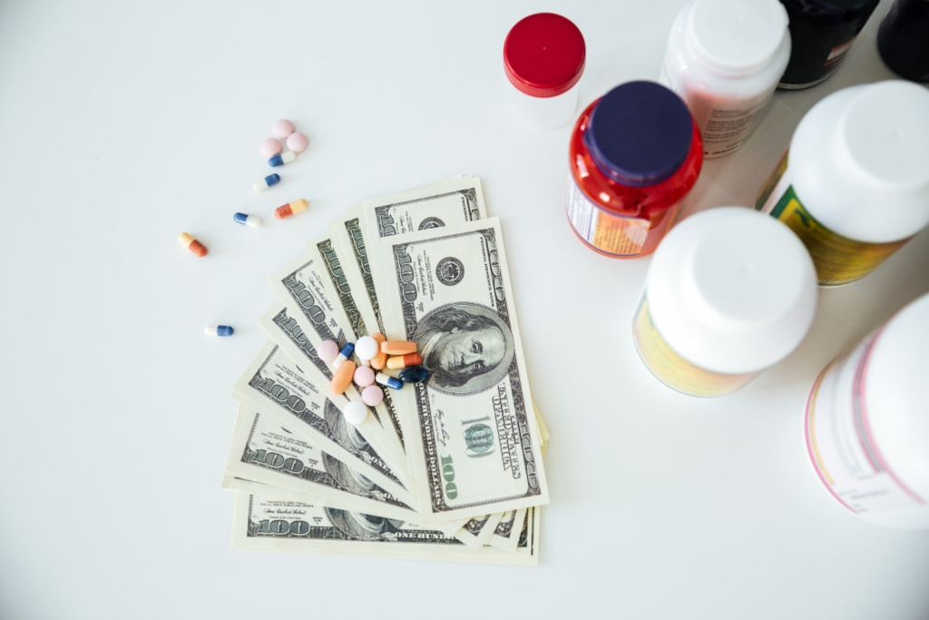 Roche инвестирует 50 миллиардов долларов США в фармацевтику и диагностику в США в течение следующих пяти лет