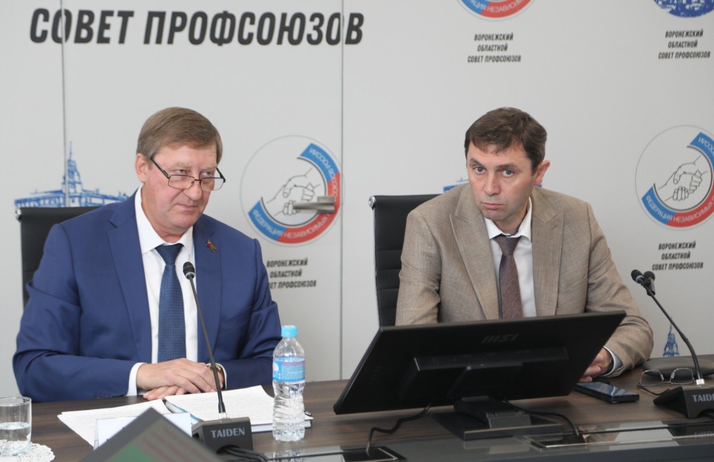 В Воронеже в районных комбинатах благоустройства создадут профсоюзы