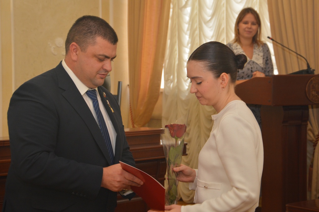 Андрей Дьяченко и Сергей Петрин вручили награды лучшим дорожникам Воронежа