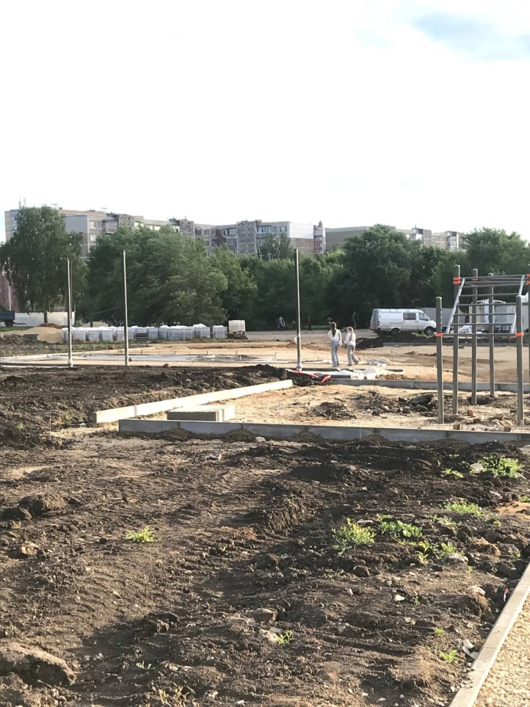 В Саранске активно ведётся преобразование общественного пространства на улице Гожувской и около сквера возле здания Администрации Октябрьского района 