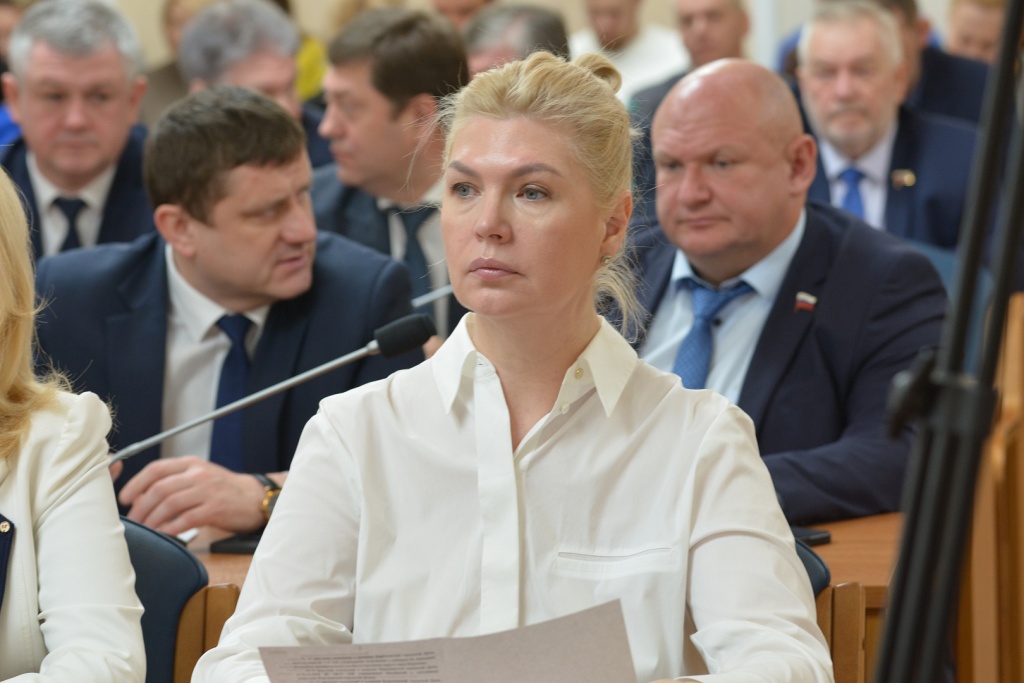 Воронежская гордума рассмотрела 38 вопросов: от ускорения согласования земляных работ до изменений в бюджет и поддержки социальных инициатив Воронежская гордума рассмотрела 38 вопросов: от ускорения согласования земляных работ до изменений в бюджет и поддержки социальных инициатив