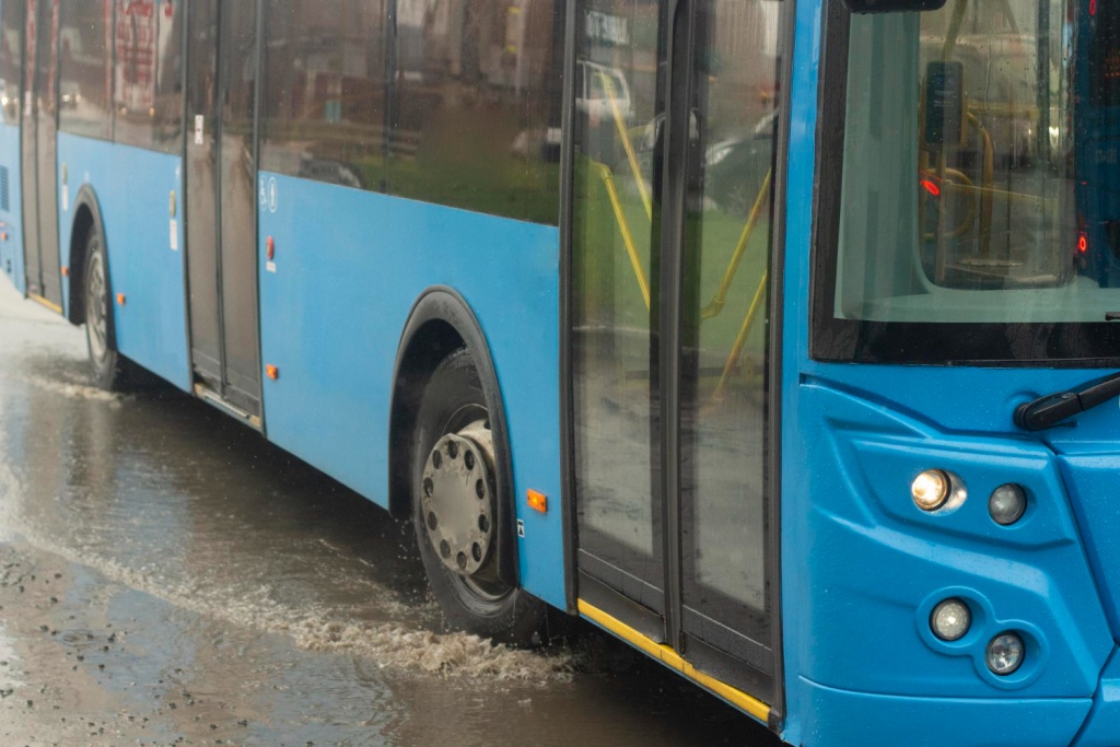 В Госдуму внесут законопроект об ограничении роста тарифов на проезд в общественном транспорте В Госдуму внесут законопроект об ограничении роста тарифов на проезд в общественном транспорте