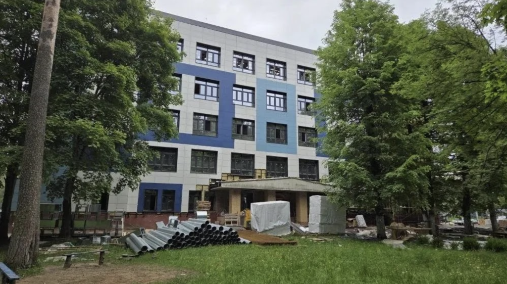 Центр образования № 1 в Красноармейске после капремонта откроют в День знаний Центр образования № 1 в Красноармейске после капремонта откроют в День знаний