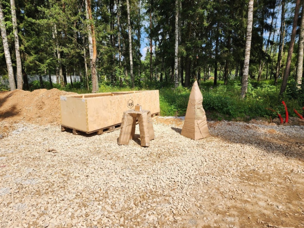 Игровой комплекс из сербской акации строят в Красноармейске