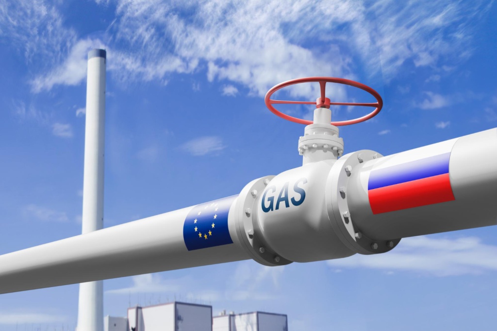 Глава Eni призвал Европу пересмотреть запрет на российский газ: угроза дефицита топлива нависла над авиацией и грузоперевозками